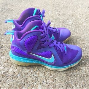 LeBron 9 Summit Lake Hornets